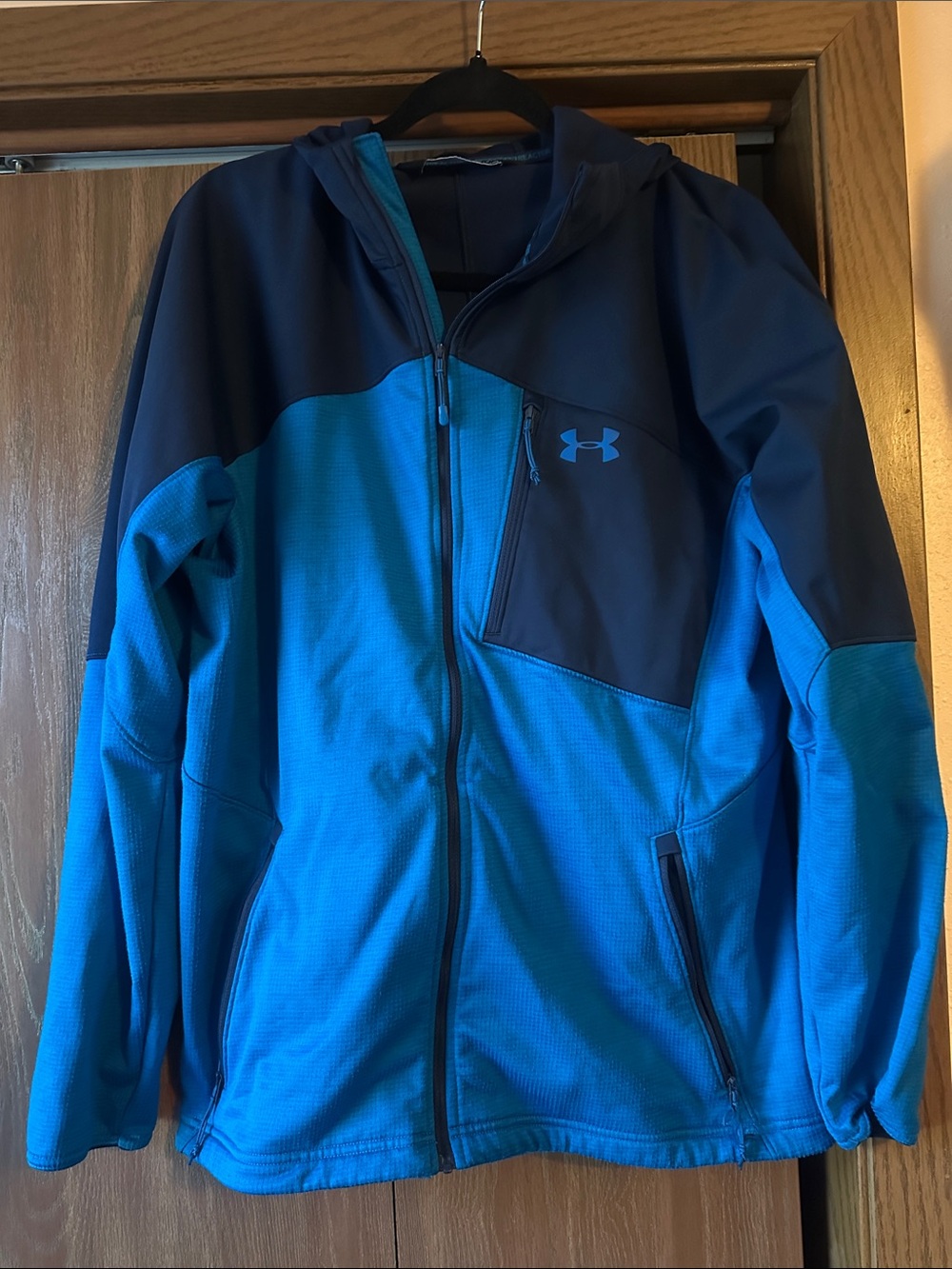 Under Armour Teal and Navy cold gear reactor Full-Zip Hooded Jacket large